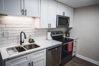 Unparalleled Convenience, City View, Food Scene - Atlanta - 6