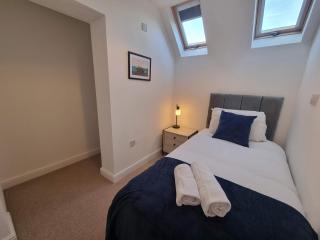 Charfield House by Cliftonvalley Apartments - Bristol - 6