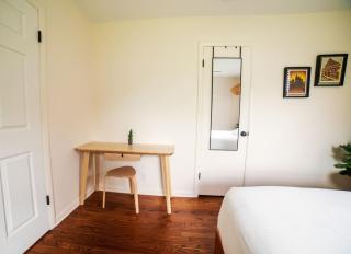 Cozy Getaway Mins to Downtown, Broadway Airport - Nashville - 4
