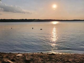 Family Waterfront Villa - Ortonville - 9