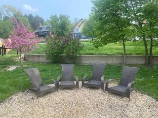 Family Waterfront Villa - Ortonville - 8