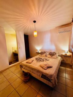 Cocon Romantique - La Saline-Les-Bains - 8