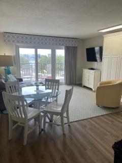 Summer Sands - 202 by Sea Scape Properties - Wrightsville Beach - 5