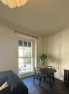 1 bed period Clifton balcony flat with private offroad parking - Bristol - 8