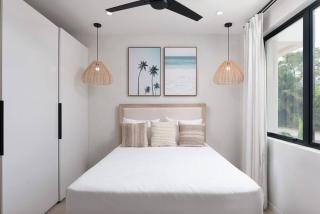 Townhome in Porters Steps from Beach & Plunge Pool - Saint James - 4