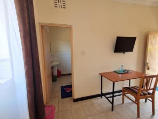 Park Villa Hotel - Webuye - 8