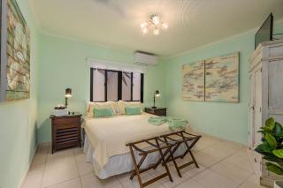 Private Esmeralda Villa - Palm-Eagle Beach - 1