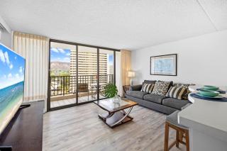Sleeps 6 balcony with DH view - Honolulu - 1