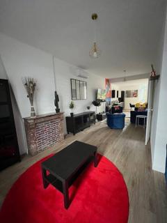 Montréal, Maison pétillante et accueillante - Reims - 0