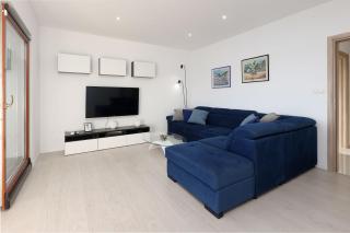 Apartment Lina - Pool and Sea View - 2