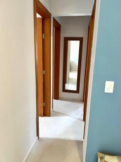 Apartamento completo, 3 quartos com ar condicionado, churrasqueira na sacada, piscina no cond, ao lado da Praia Grande e na cara do gol para a centralidade comercial turística do itaguá! - Ubatuba - 2