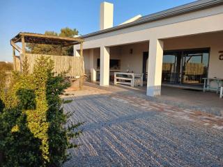 Camelot Cottages - Langebaan - 6