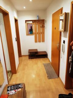 Zentrale Wohnung in Essen mit kompletter Ausstattung - - 9