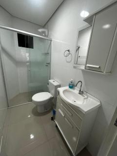 Apartamento 402, London Avenida 18 de fevereiro - Piratuba - 1