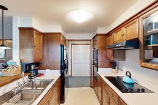 Millers Lake House - Maple City - 2