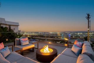 OMG!! A BLUE LAGOON IN THE ♥ OF THE CITY? GAME ROOM, VIEWS, LUXURY - San Diego - 8