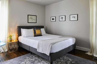 Modern, Pet-Friendly Retreat, Named Best BnB in Bham - 8