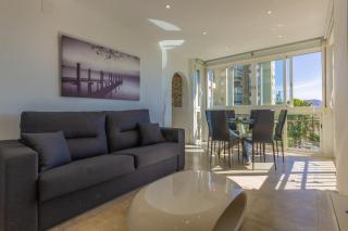 Amazing Benidorm Views 2BR Home - Pool - Parking - Benidorm - 3