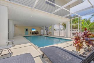 AMI 1 Block 2 Beach, Big Heated Saltwater Pool - 1