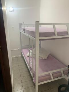 Pé na areia lado av.Atlântica - Matinhos - 2