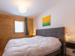 Grand appart haut de gamme 8p, skis aux pieds, vue Mont Blanc, balcon, parking, linge inclus - FR-1-351-199 - 1