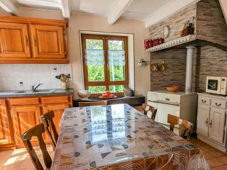 Grande maison familiale au cœur des Vosges avec poêle alsacien et proche cascade de l'Ognon - FR-1-583-105 - Belfahy - 4