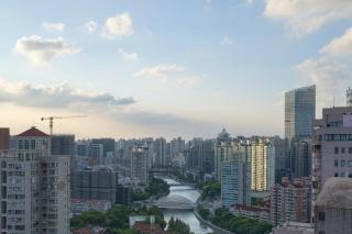 Yi Du Home with Double Views-At West Nanjing Road, Near Metro, Cards OK - 7