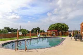 Best Western Northwest Corpus Christi Inn & Suites - 2