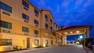 Best Western Windsor Pointe Hotel & Suites-Frost Bank Center - San Antonio - 9