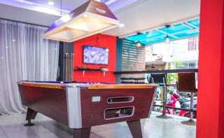 Long Beach Hotel Patong - Patong - 1