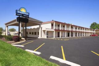 Days Inn by Wyndham Champaign/Urbana - Champaign - 0