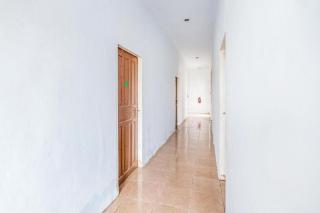 OYO 1906 Zhafira Guest House Syariah - Makassar - 7