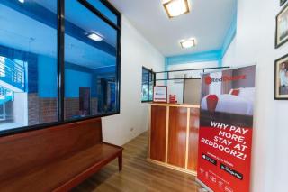 RedDoorz Premium @ Casa Ghilda Resort Olongapo City - 7