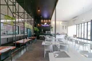 Capital O 1009 Leleaf Valley Pool Villa Resort Hua Hin - Hua Hin - 1