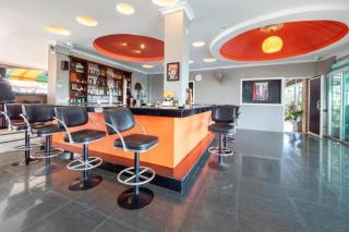 OYO 1131 Rendezvous Resort and Restaurant - Nong Prue - 7