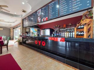 OYO 1131 Rendezvous Resort and Restaurant - Nong Prue - 4