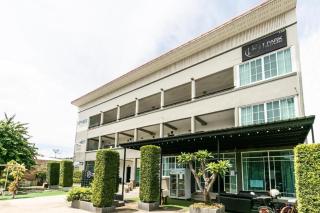 OYO 75305 T Park Pak Chong - 0