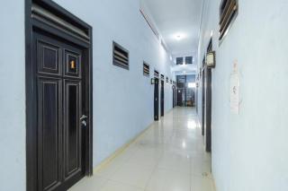 RedDoorz near Wisata Museum Angkut 3 - 7