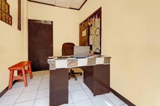 OYO 93224 Fj Guest House - Bandung - 6