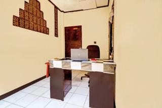 OYO 93224 Fj Guest House - Bandung - 4
