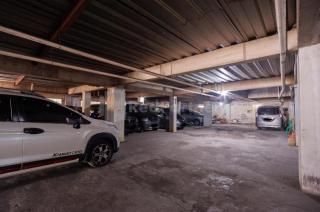 J&B Rooms Pramuka Jakarta Mitra RedDoorz - 5