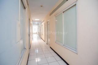 J&B Rooms Pramuka Jakarta Mitra RedDoorz - 4