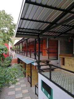 Rakchayanin Resort Koh Larn - 4
