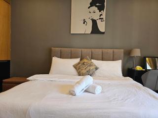 Resort Style Haven 3BR6pax St Mary KLCC Twin Towers View - Kuala Lumpur - 1