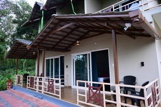 COFFe CROWN HOMESTAY - Jambur - 6