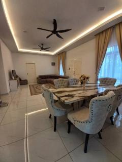 Modern Cottage Homestay AlorStar - Alor Setar - 0