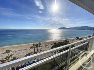 Vue mer exceptionnelle - Appartement Deluxe - Cannes - 9