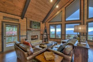 Skyfall Sweeping mountain views gas fireplace hot tub - Mineral Bluff - 1