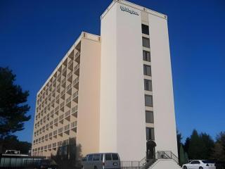 Garden Plaza Hotel - Saddle Brook - 0