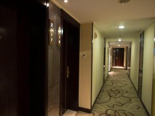Yiwu Yimei Plaza Hotel - Yiwu - 1